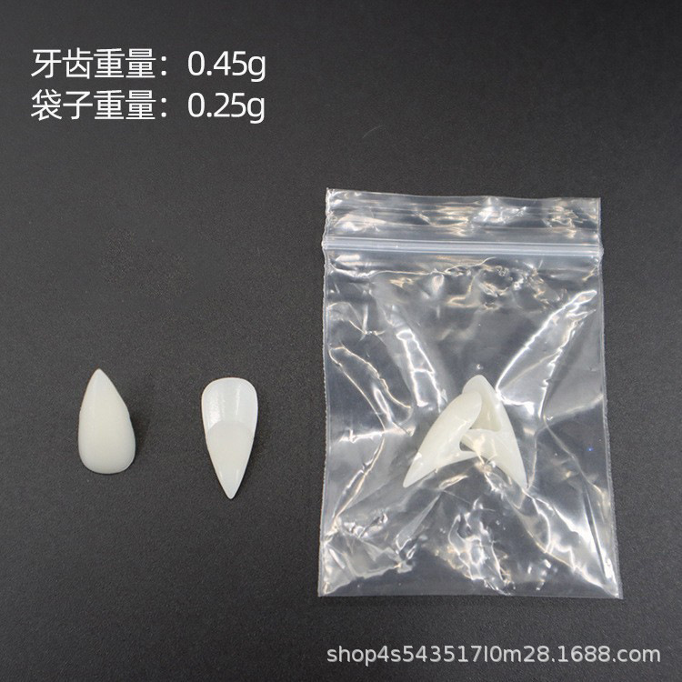 Ventas transfronterizas calientes de Halloween cos vampiros decoración dientes falsos travesuras horror muñecos enteros baile de maquillaje