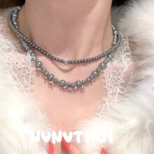 �鱦�����ɫ�������Ƶ����������߶��İ�ɫС�������건�龱��