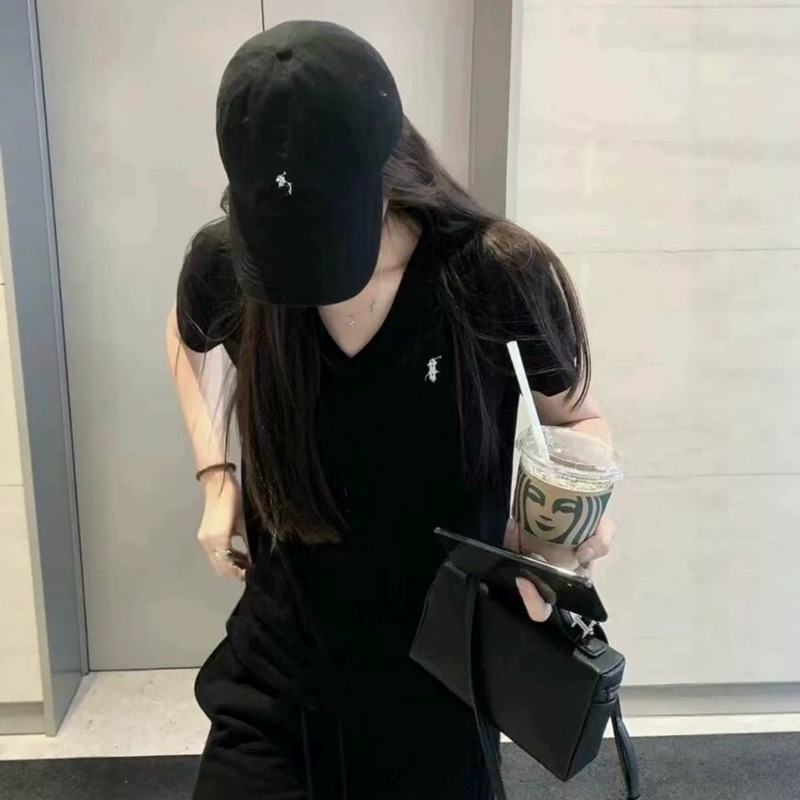 Original High-Quality Rl Ralph V-Neck Short-Sleeve T-Shirt for Women, Fashionable and Simple Style, Slimming Korean Style Versatile Top, Available for Dropshipping Original High-Quality Rl Ralph V-Neck Short-Sleeve T-Shirt for Women, Fashionable and Simple Style, Slimming Korean Style Versatile Top, Available for Dropshipping
