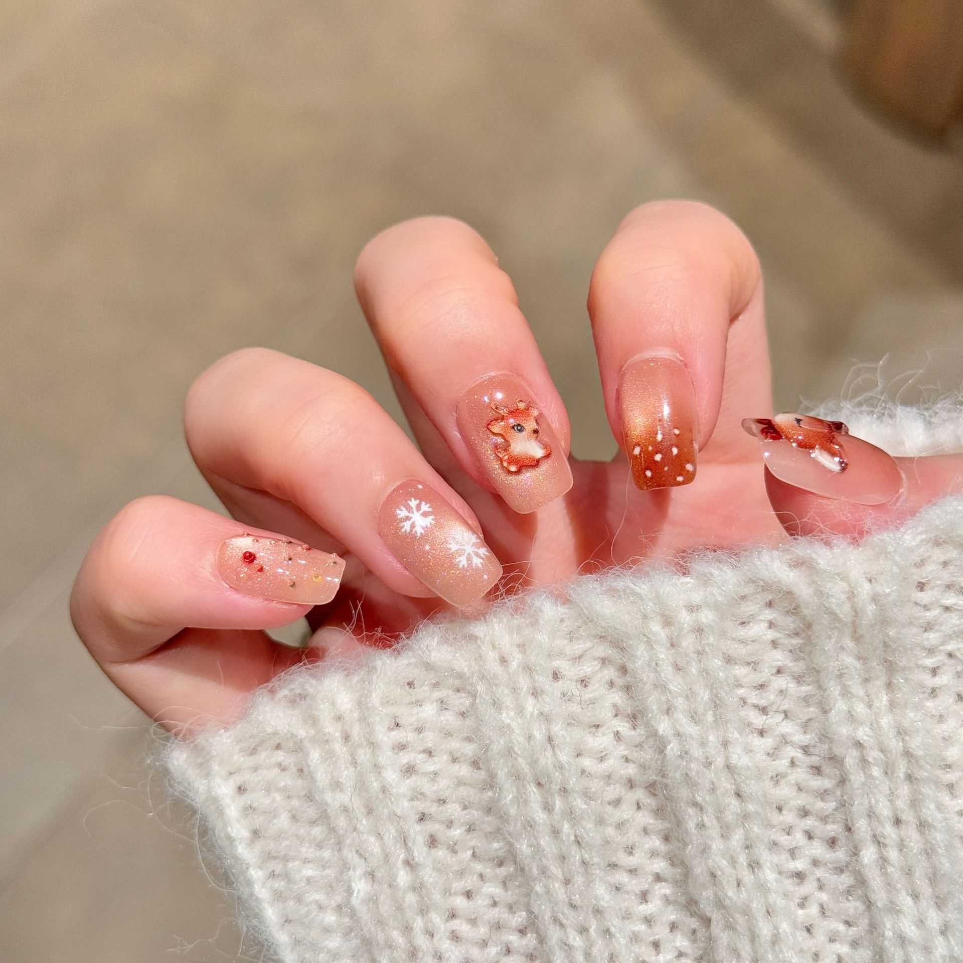 Navidad manicure usa piezas de uñas, ojos de gato cortos de Navidad ciervo otoño y invierno nuevo parche de uñas falsas