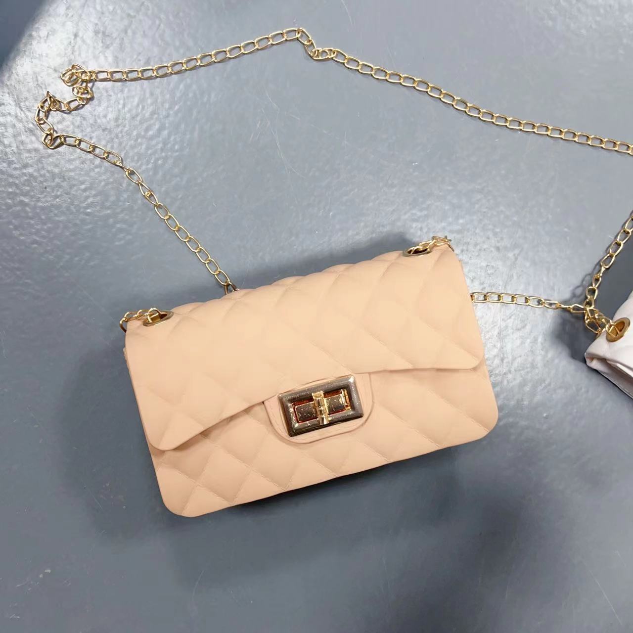 In the summer of 2025, the manufacturer is clearing out diamond-shaped bags, women's bags, single-shoulder bags, women's bags, crossbody bags and pvc bags undefined