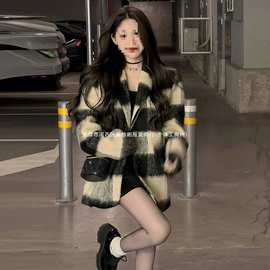 复古格子毛呢小香风外套女秋冬新款宽松显瘦气质西装中长款大衣潮