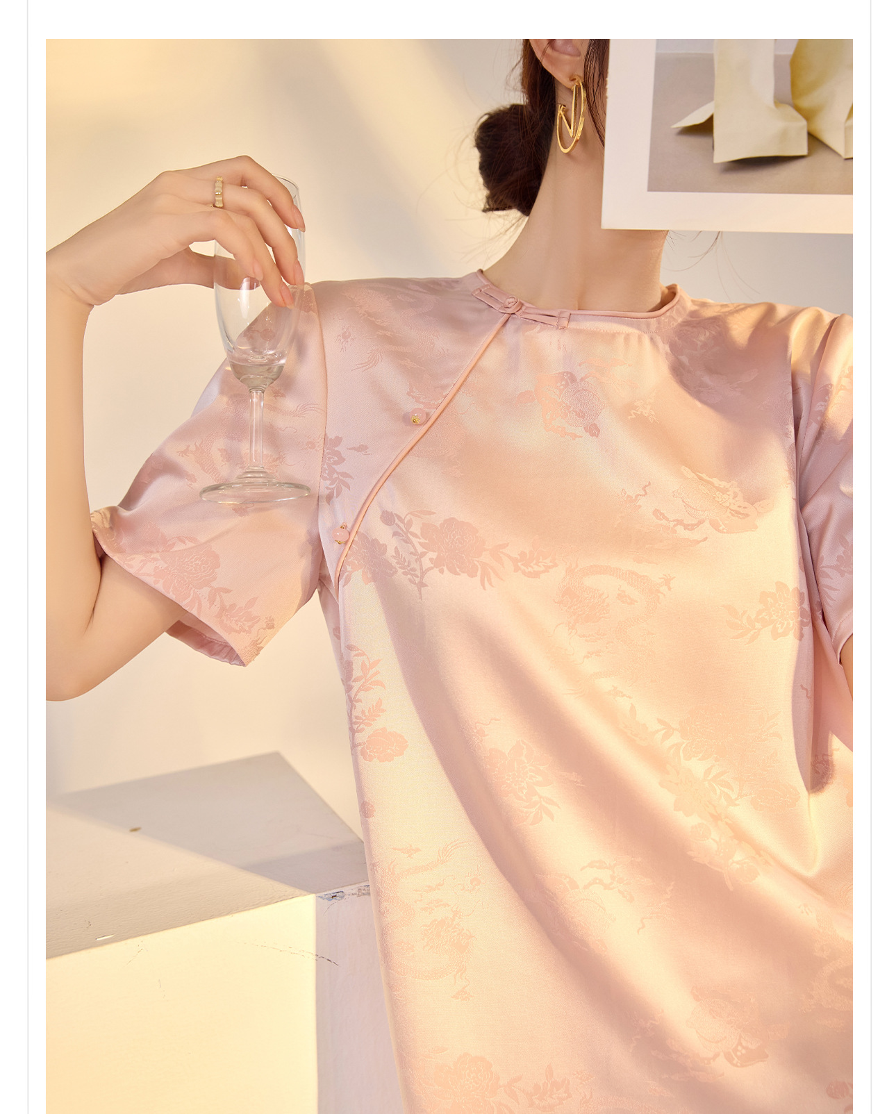 Áo thun nữ tay ngắn lụa tơ tằm jacquard trơn thiết kế đơn giản ZX M400 — Màu trắng chi tiết 26