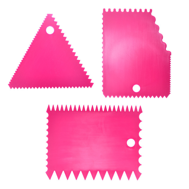 Nueva crema cortador de fideos raspador de plástico pastel herramientas de bricolaje utensilios para hornear raspador conjunto de tres piezas en stock suministro