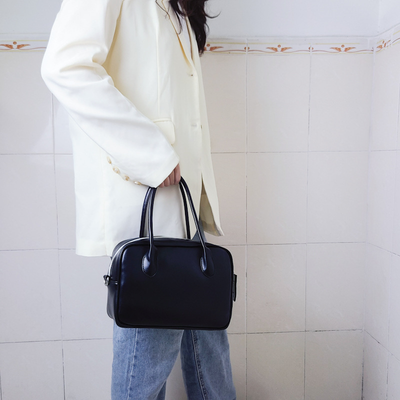 Design di nicchia coreano con la stessa borsa color crema e una borsa elegante, borsa quadrata con croce diagonale a spalla singola_voghion.com