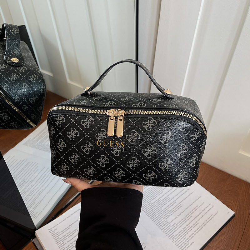Gs Foreign Trade Guess European Style Women's Handbag, Guess Printed Makeup Bag, Designer Niche Travel Bag Gs Foreign Trade Guess European Style Women's Handbag, Guess Printed Makeup Bag, Designer Niche Travel Bag