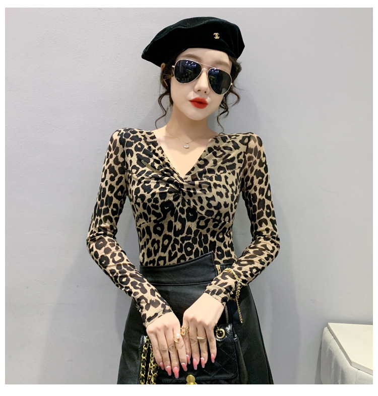 T-shirt da donna slim in rete a maniche lunghe con camicia slim a fondo incrociato_voghion.com