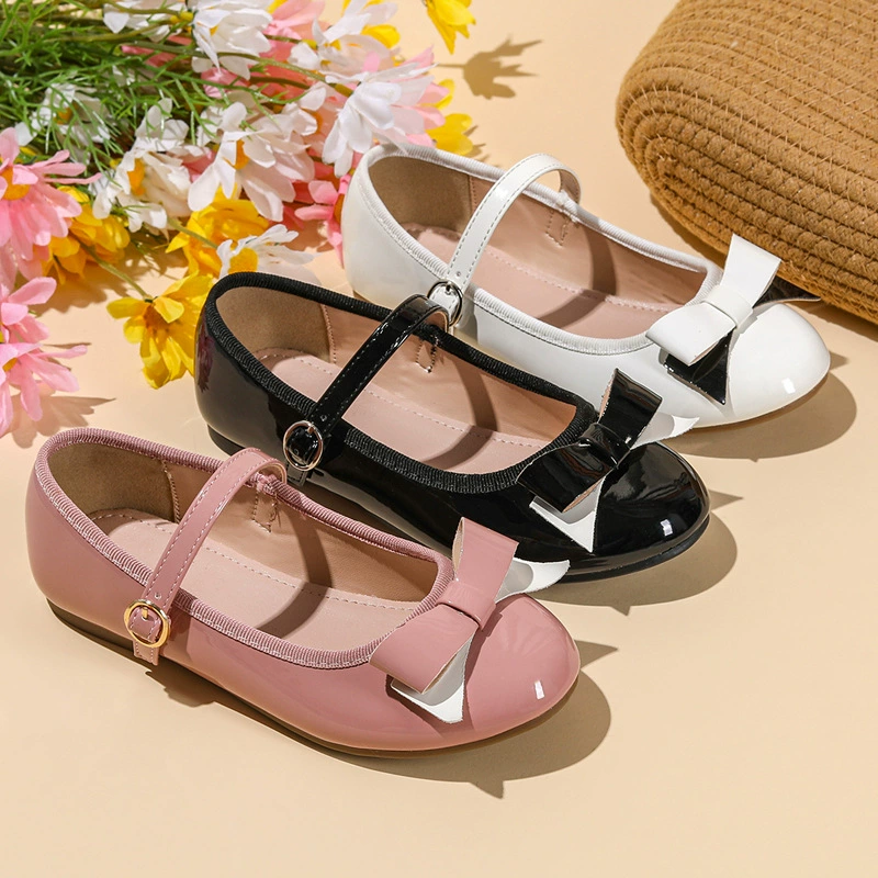 Детские кожаные туфли для девочек, корейский стиль, неглубокие балетки, лето 2025, новые французские туфли-мэри-джейн с бантом, туфли принцессы.