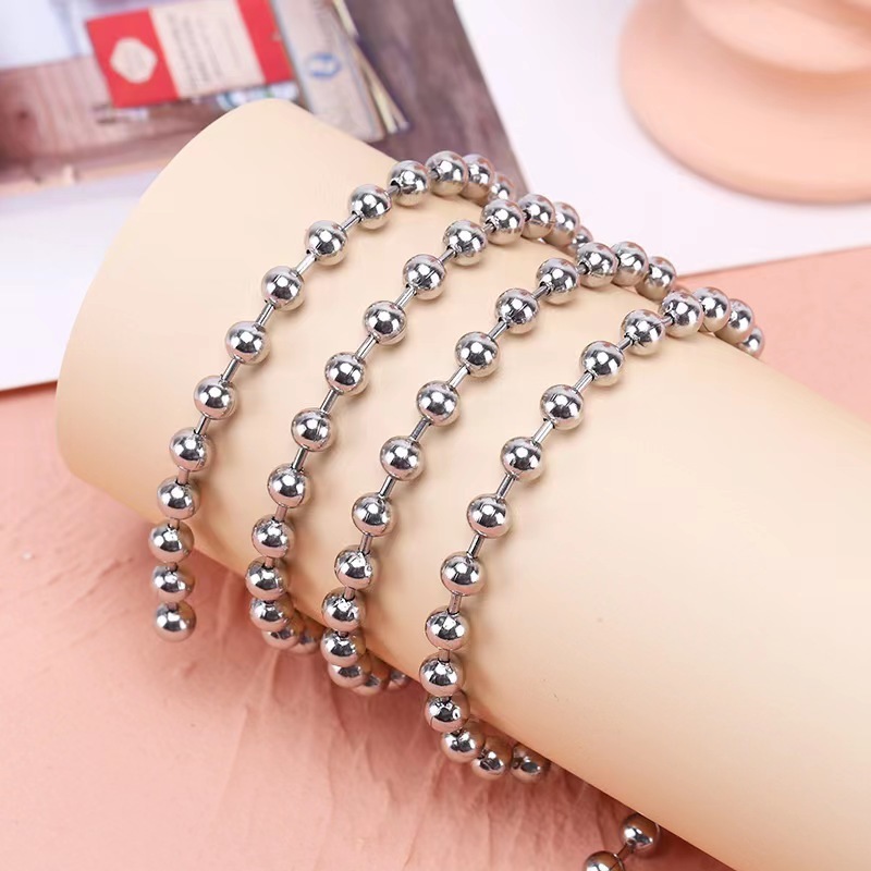 Cadena de bola de hierro chapa galvanizada de sello de aceite joyería de decoración de uñas cadena de bolsa cadena de alta calidad cadena de etiqueta colgante