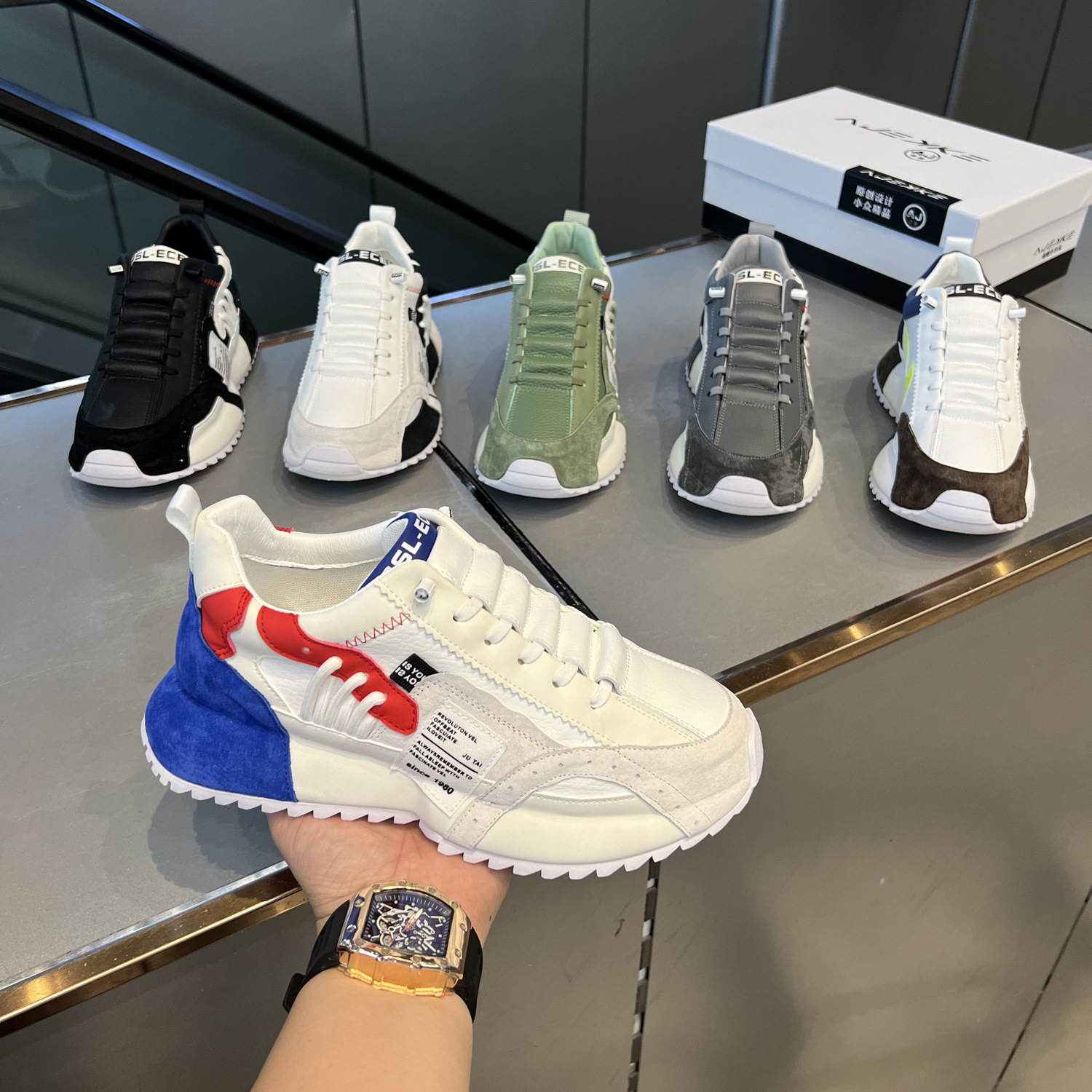 Men's Shoes Are Accessible Luxury and Versatile, Autum New Internet Celebrity Popular National Trend Casual Trendy Shoes with Increased Soles, Men's High-end Shoes