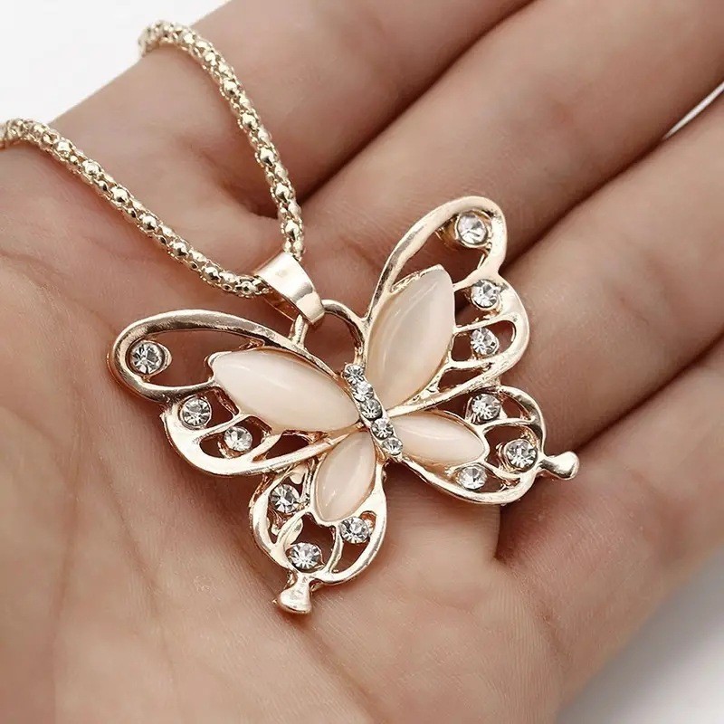 Yingxiang Cross-Border Creative Korean Style Butterfly Cat's Eye Pendant Necklace Fashionable and Elegant Versatile Women's Sweater Chain Wholesale