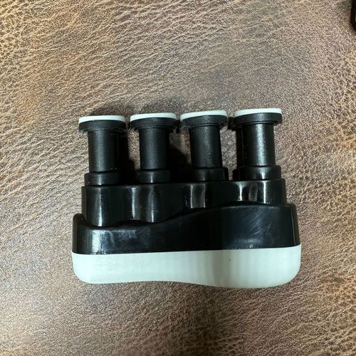 Guitar finger strength training device, piano finger strength training device, piano finger training device, guzheng finger training device, grip strength device, rehabilitation exercise