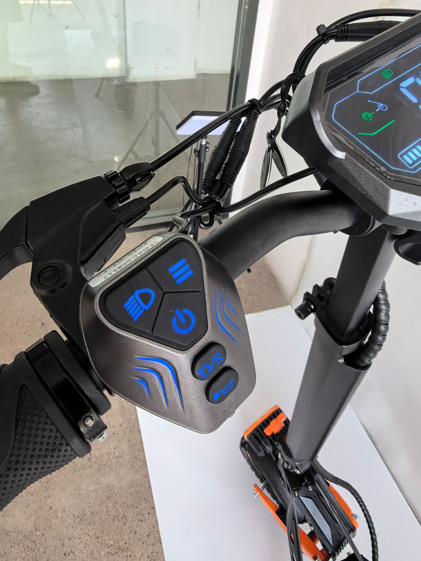 Dual Shock Absorption Off-Road Electric Scooter Adult Car 48V High Power Folding Electric Scooter Long Endurance