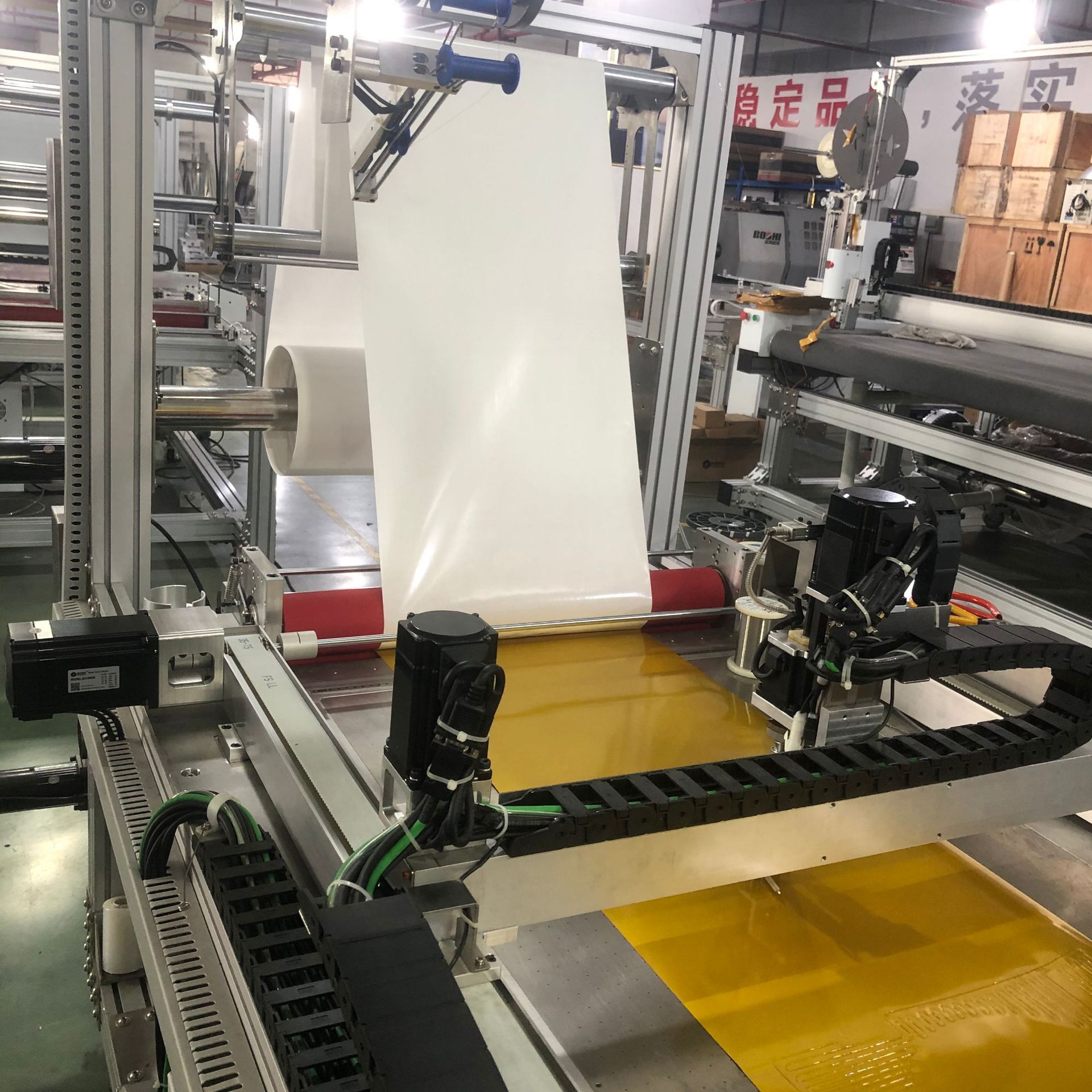 Fábrica de Dongguan tira varios patrones de tamaño película antiniebla cubierta de inodoro almohadilla de calentamiento de alambre de silicio de níquel