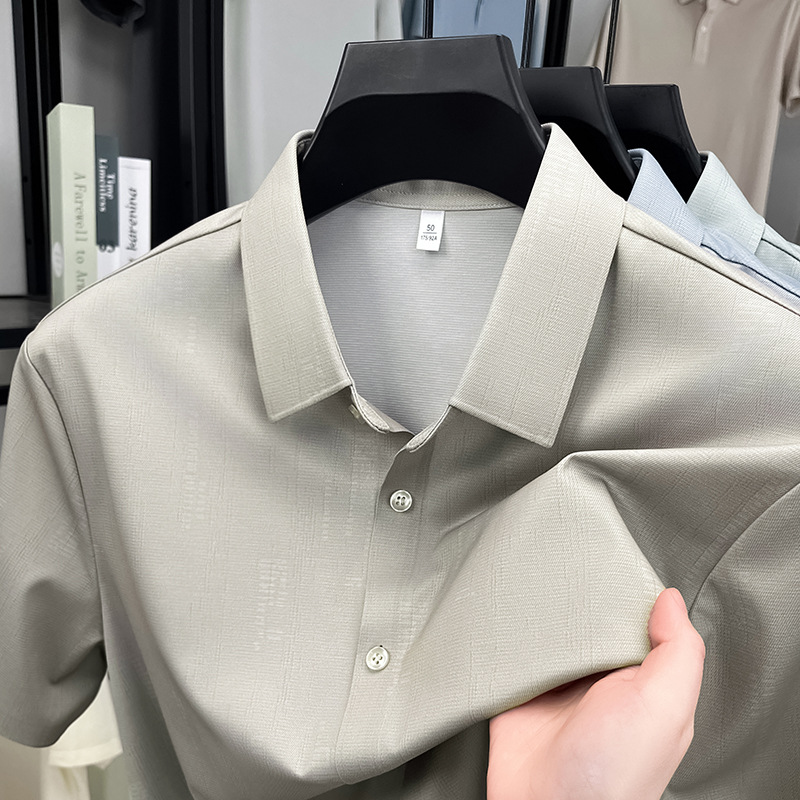 Camisas de manga corta de hombre verano nuevo frío algodón chaqueta de lino de mediana edad de negocios casual sin marca con solapa camisa de media manga