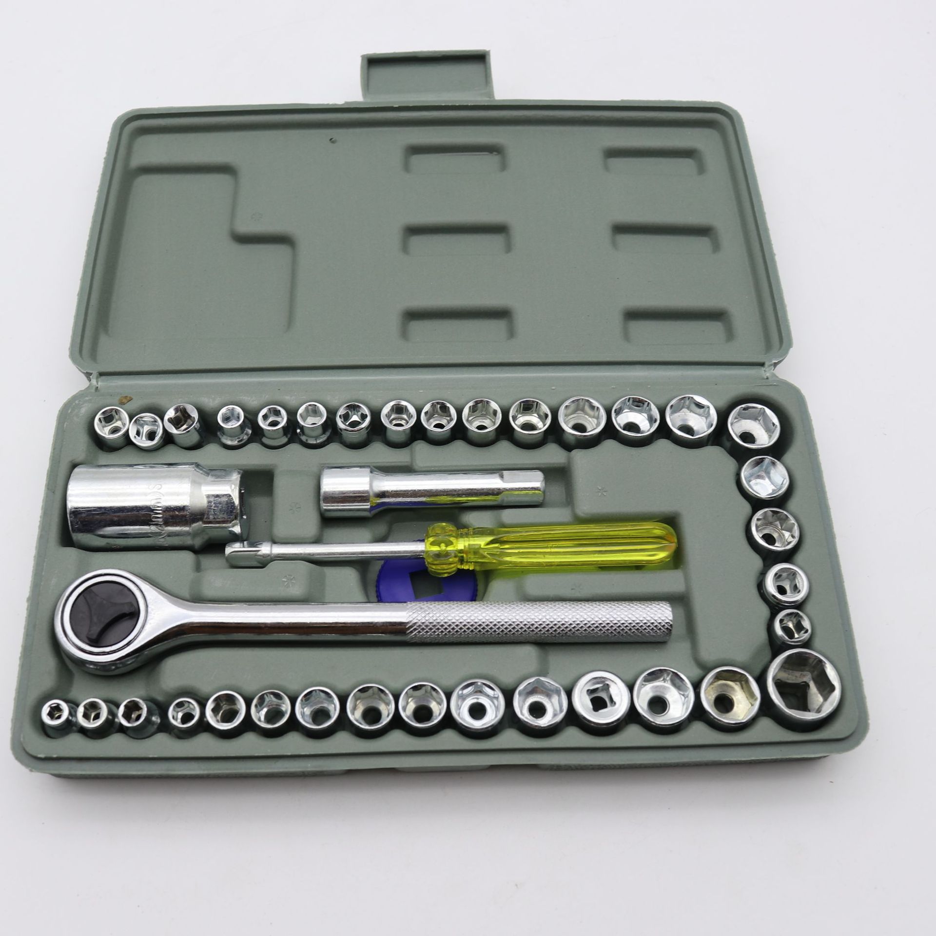 套筒扳手40件套汽车摩托车维修五金工具箱棘轮扳手内六角组合套装