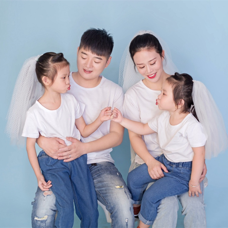 Black solid color children's T-shirt
