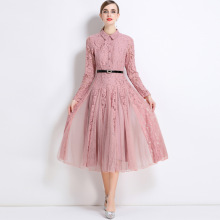 法式轻奢高级质感欧美女装翻领长袖蕾丝镂空绣花网纱大摆连衣裙