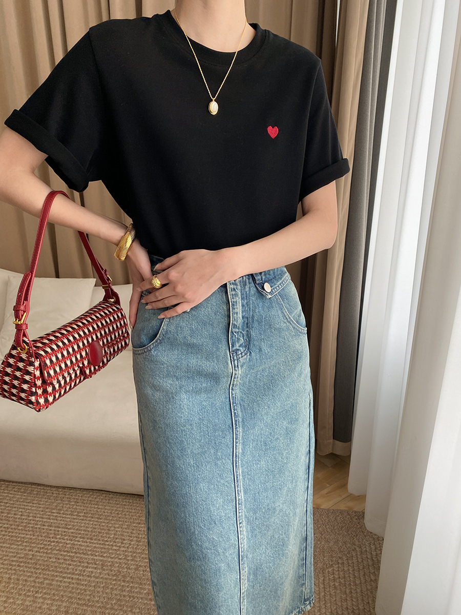 Love Small Embroidered Shoulder Slimming Casual Short Sleeved T Shirt Loose Early Spring