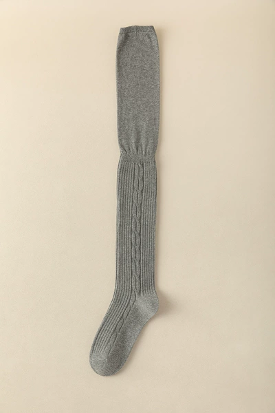 [中灰]