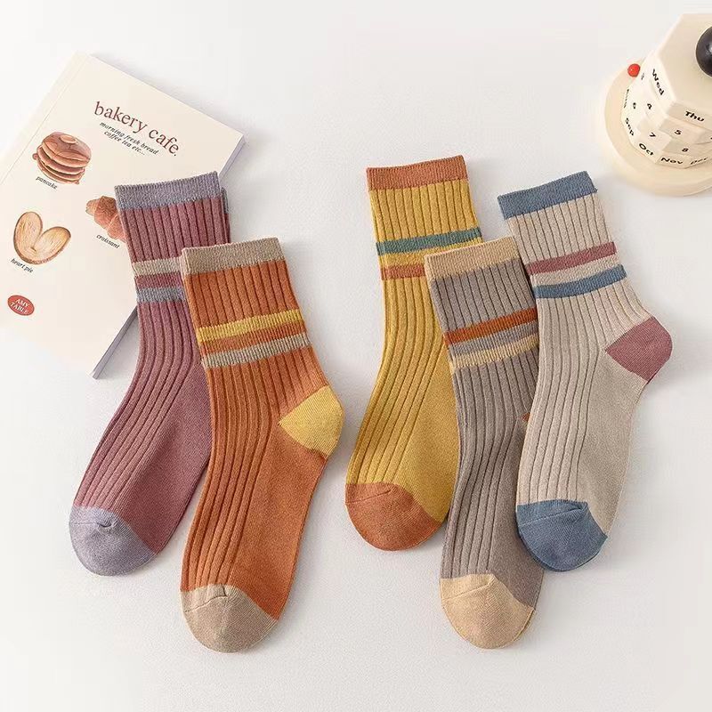 Autumn and Winter Women's Socks Thickened Color-matching Loafers Japanese Style Simple Women's Cotton Socks Contrast Color Striped Warm Mid-tube Socks