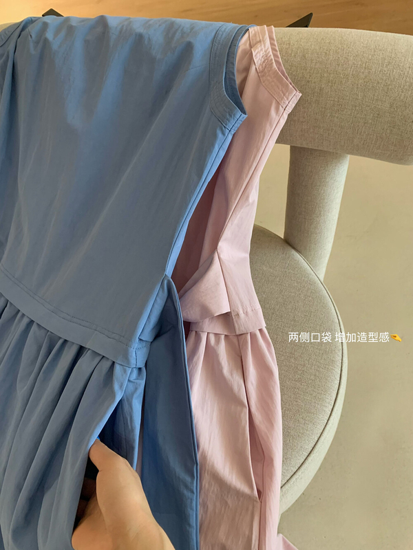 WGWE 夏の女性のフレンチスタイルのハイエンド西洋スタイルウエスト痩身ノースリーブラウンドネックベストドレス W6390|undefined