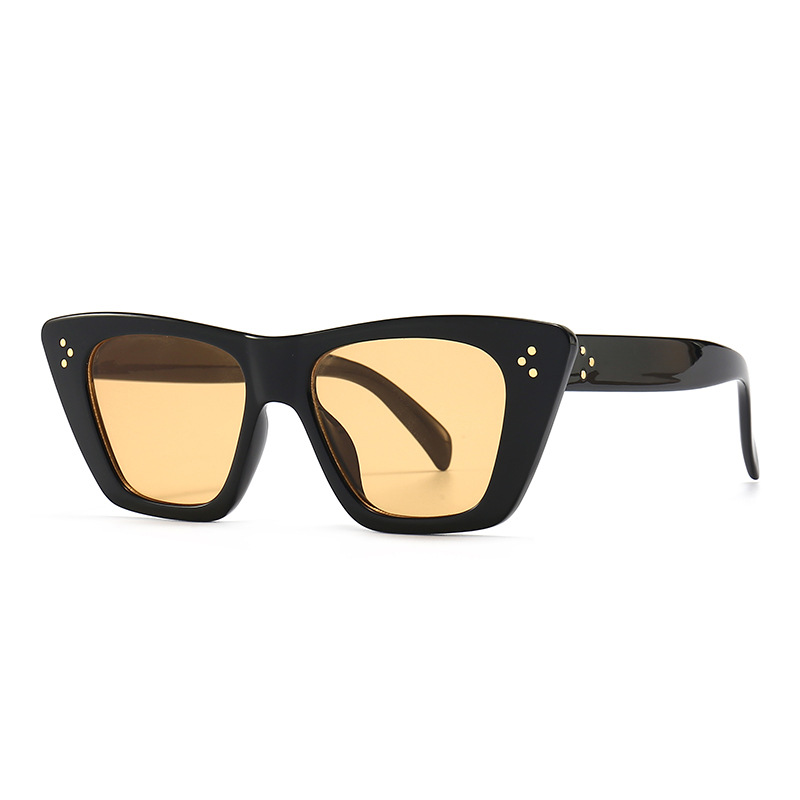Sunglasses Image 5