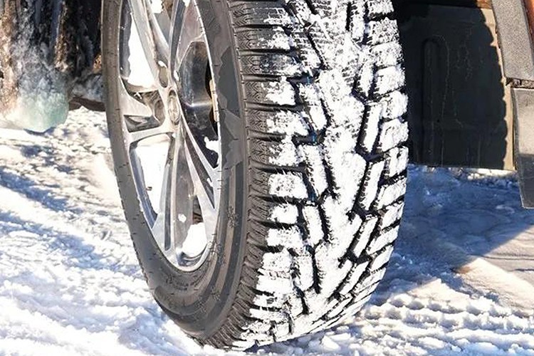 Snow Tires 185/195/205/215/225/50/55/60 Anti-Skid 65 Winter 70R15R16R17R14