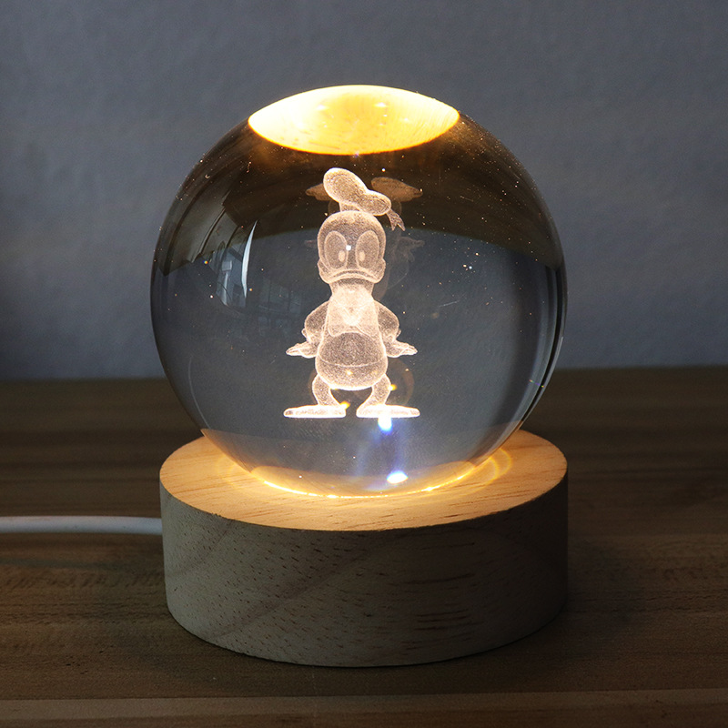Lámpara decorativa 3D con bola de cristal – figura luminosa de Stitch, regalo creativo y luz nocturna