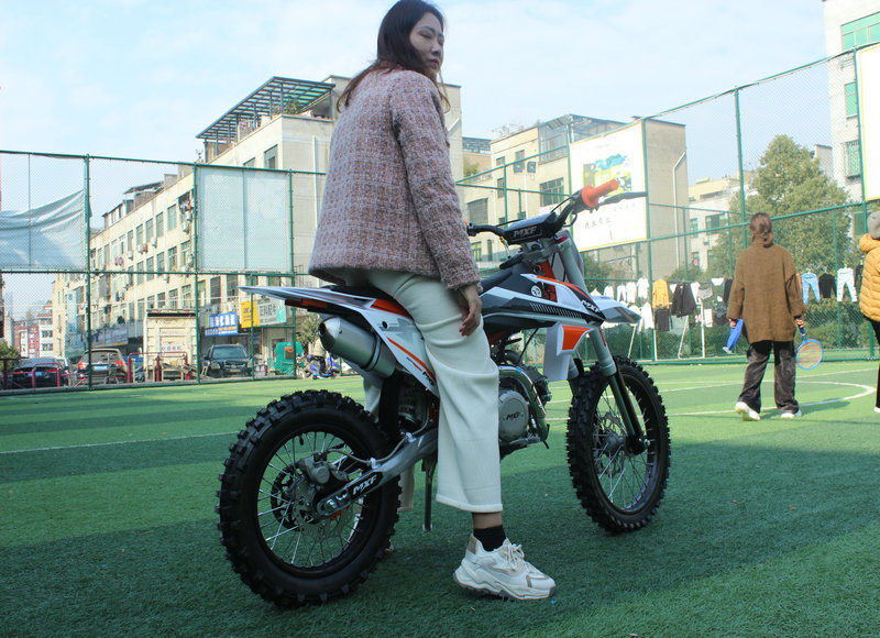 High Configuration Double Beam Off-Road Vehicle Mountain Motorcycle All Terrain Off-Road Motorcycle High Wasei Qiling K5 Off-Road