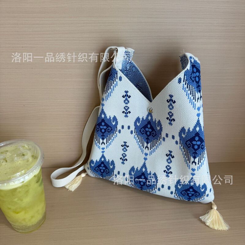 厂家直销新疆艾莱德斯民族风单肩包印花斜挎包旅游手提包纪念品|undefined