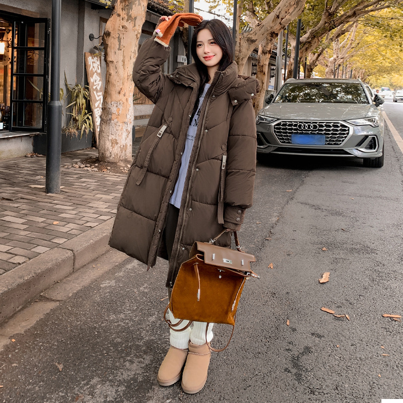 2025 nueva mujer de invierno largo y medio engrosado chaqueta de algodón de pluma caliente con capuchón grueso chaqueta de algodón de color sólido