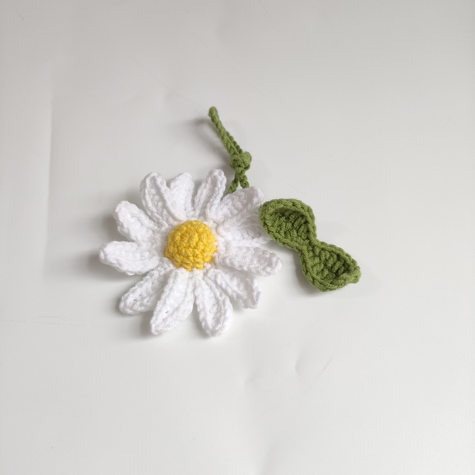 Hecho tejida a mano planta de lana bricolaje llavero girasol Camelia pequeña bolsa colgante producto terminado