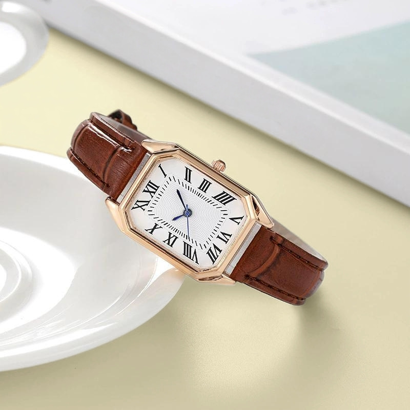 2023 new foreign trade explosion simple square Roman time alloy small fresh women's watch fashion rose gold wrist watch