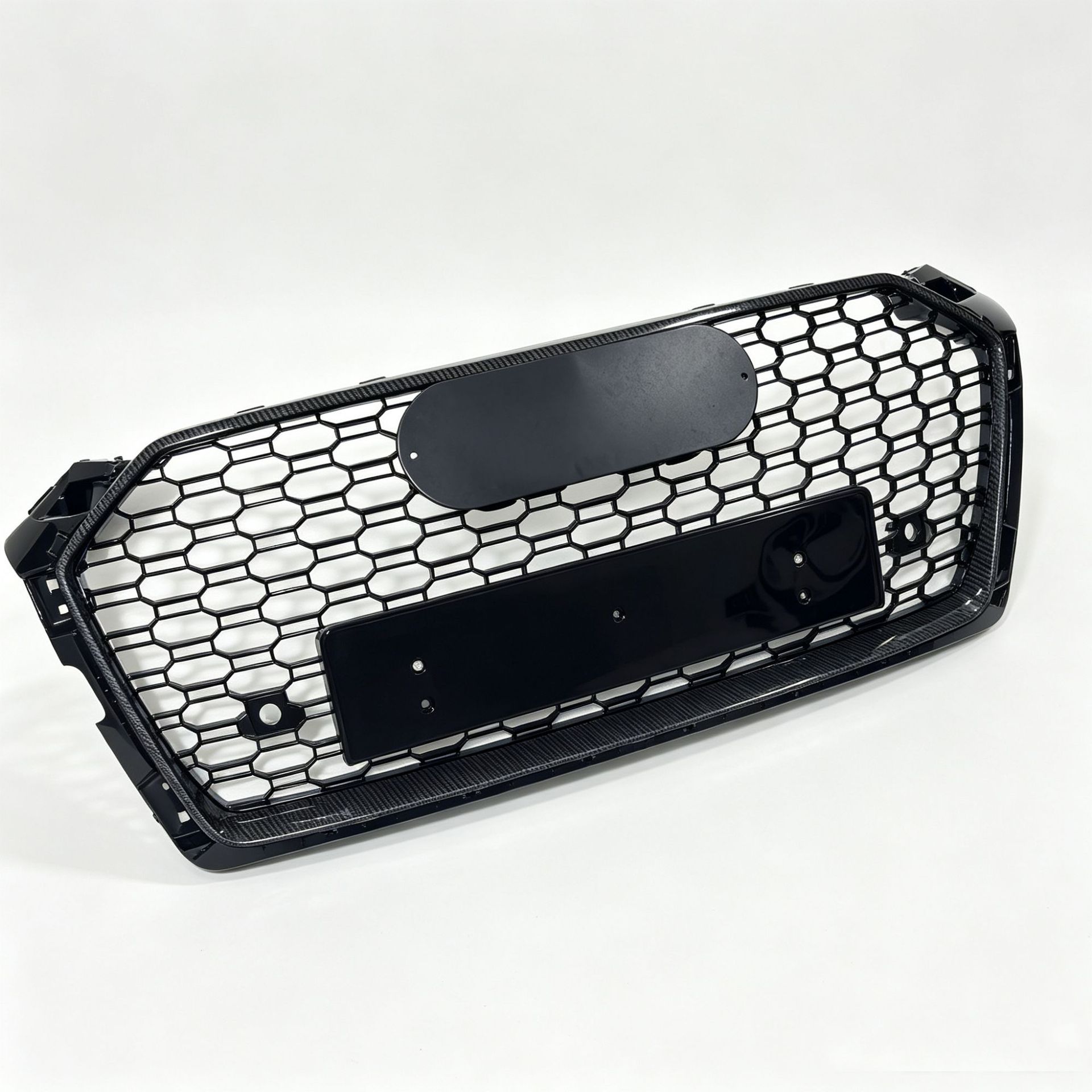 Suitable for 2018-2019 Audi A5/S5 B9 carbon fiber pattern RS5 honeycomb grille