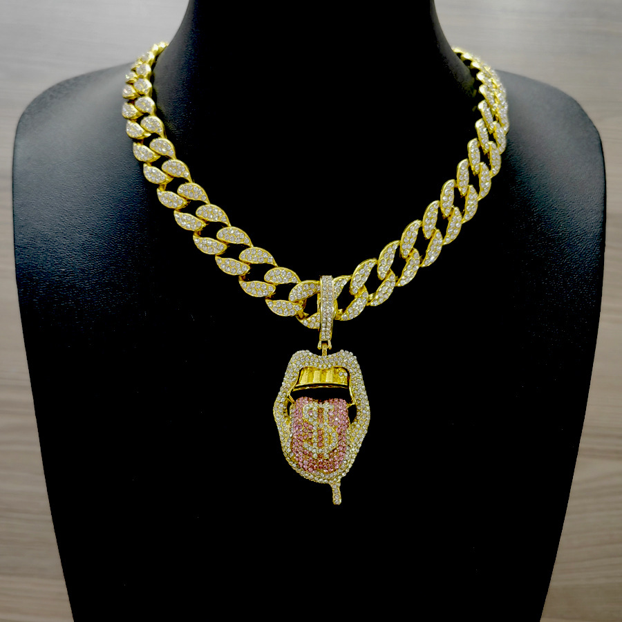Cross-border ins extraño diamante tridimensional de color Hip-Hop europeo y americano escupir lengua collar de esqueleto collar de diamante collar de cadena de clavícula cubana
