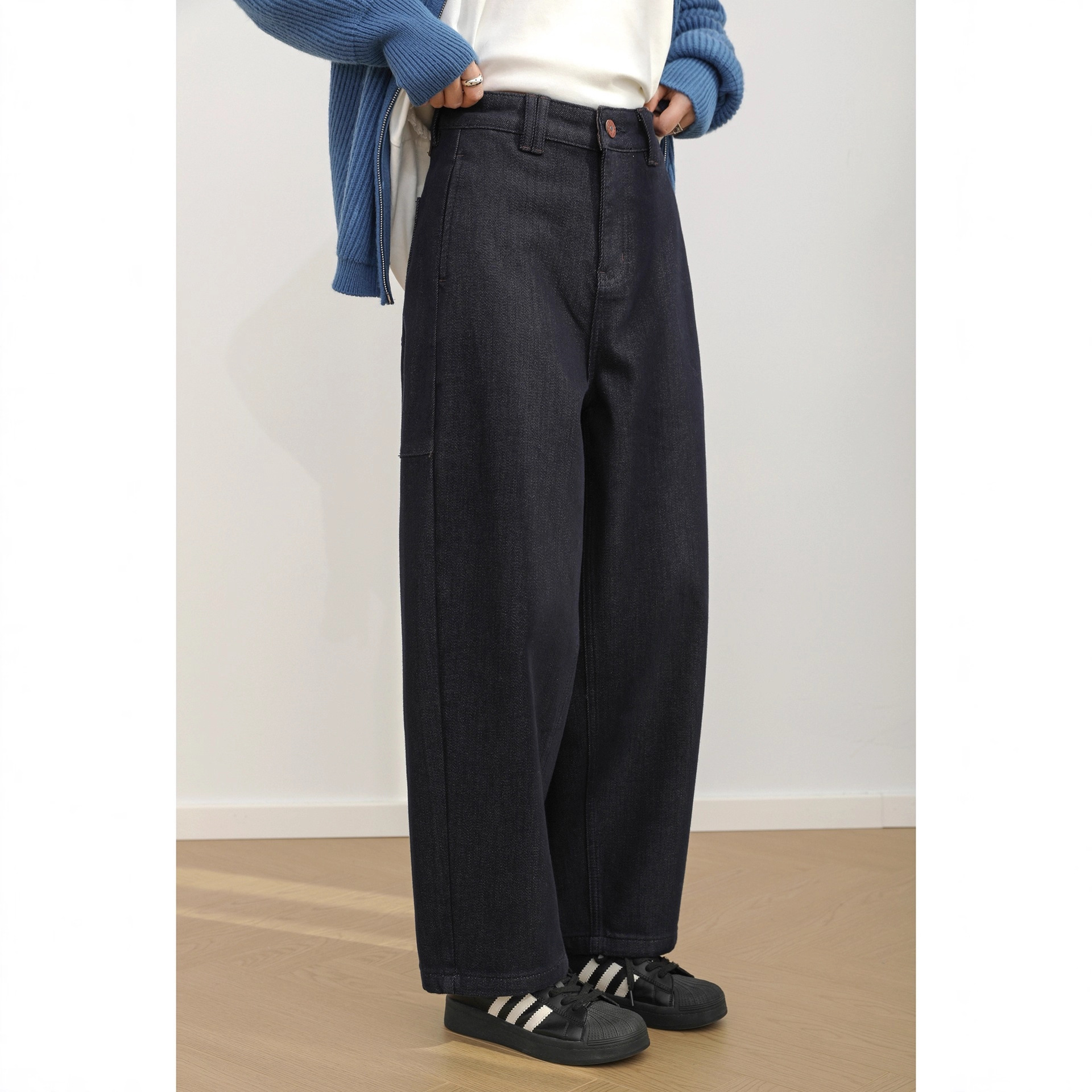 朵妮 DN 冬季新品复古原色植绒牛仔裤宽松高腰分割线休闲弯刀裤女