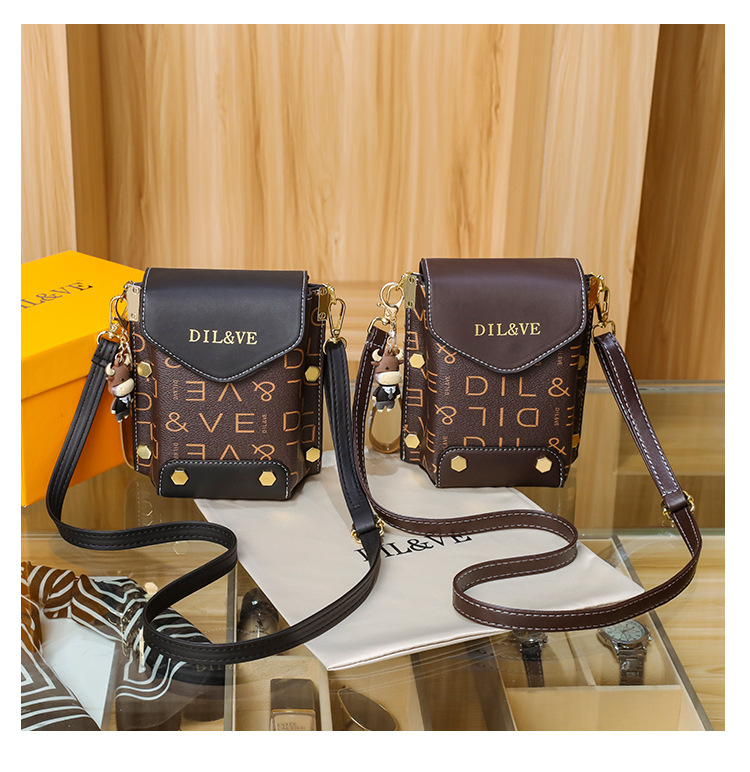 Piccola borsa a tracolla quadrata da donna borsa a spalla alla moda_voghion.com