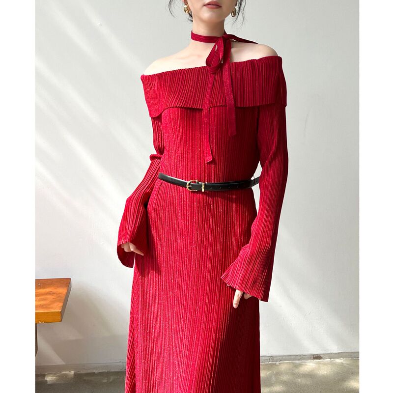 Counter Quality 2026 Autumn and Spring New Miyake Classy Pleated Dress with Shiny Fabric and Elegant One-Shoulder Dress