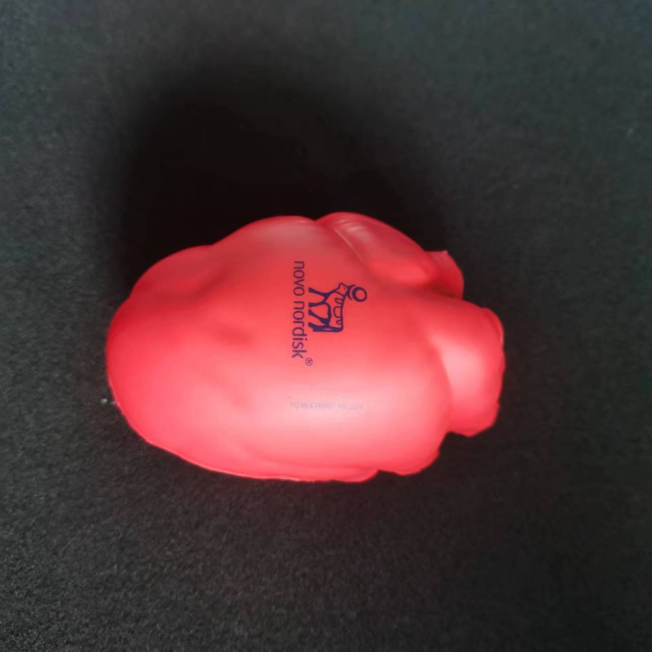 Mô hình trái tim 94*61*50mm / Xem chi tiết màu sắc