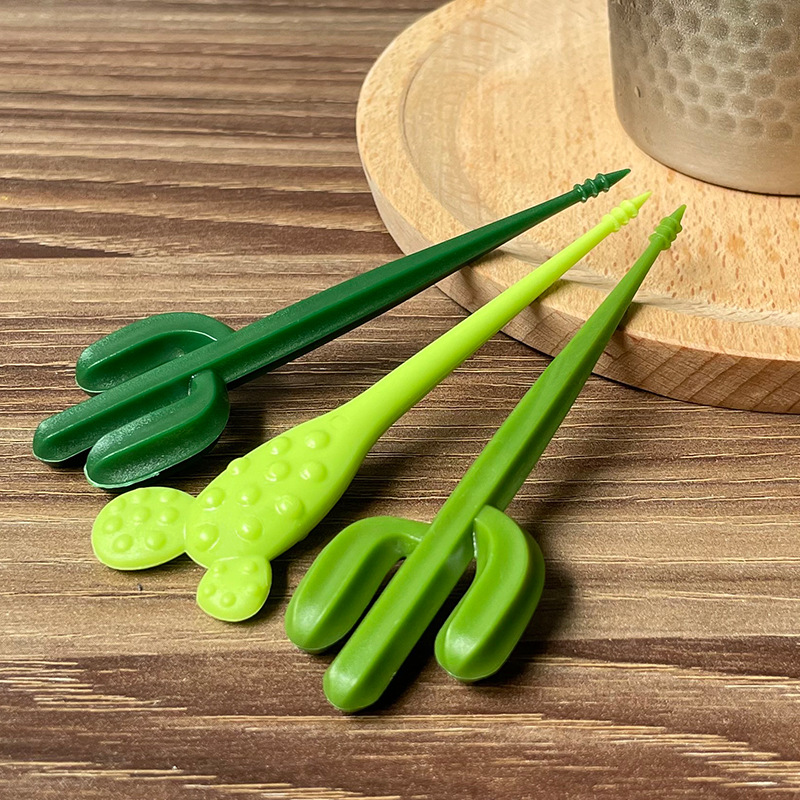 Cactus, Cartoon Pattern Cute Style Cute Cactus Cartoon Plastic Fruit Fork 1 Set