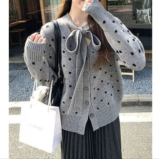 �OӋ��С��ᘿ��������»�ɫ�I���cϵ��ë���_��Ů�����¿��m��