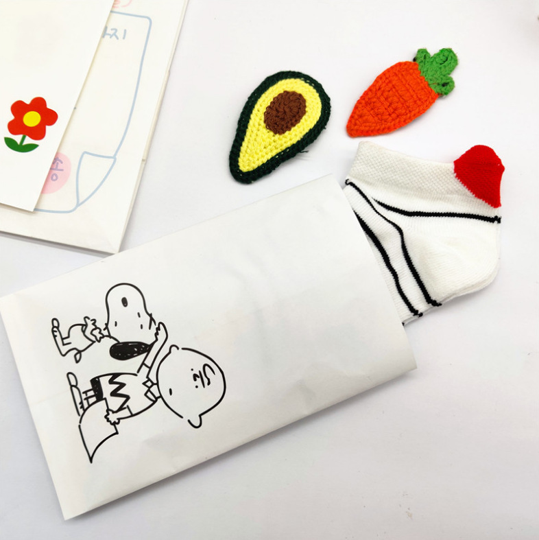 Bolsa de almacenamiento de papel estilo ins dibujos animados lindo impresión tamaño pequeño mini bolsa de papel decoración accesorios bolsa de regalo