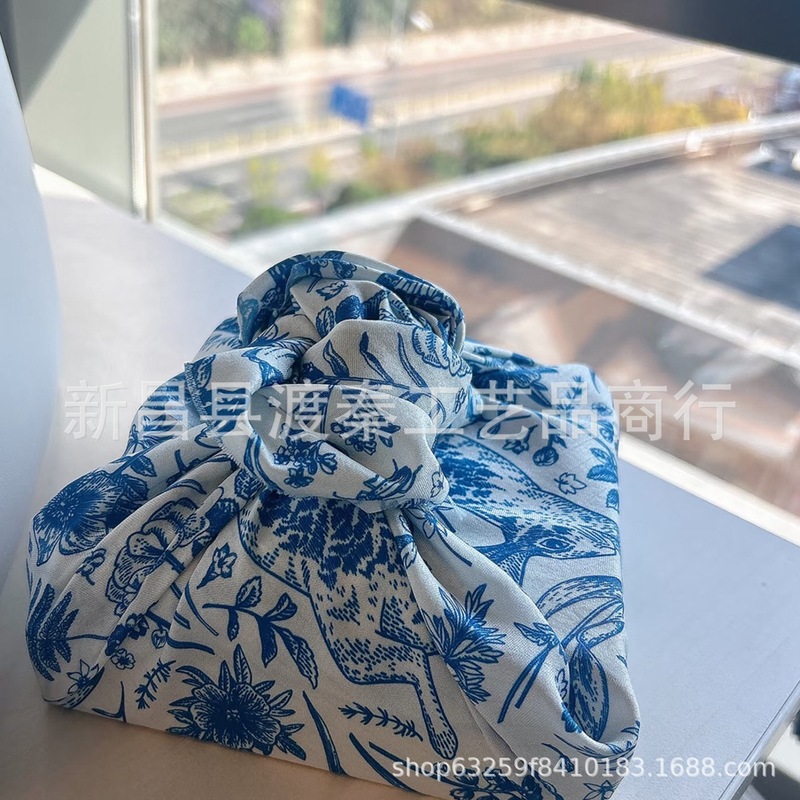 中秋节礼盒包装风吕敷中式糕点伴手礼包裹布森系青花兔子婚礼伴娘|undefined