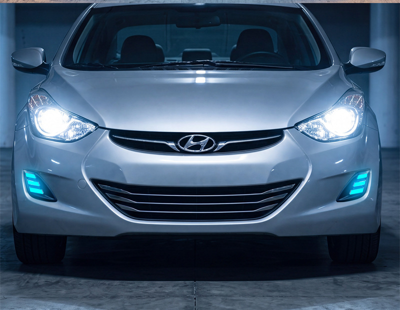 Suitable for 11-13 overseas version Hyundai Elantra daytime running lights and modified front fog lights