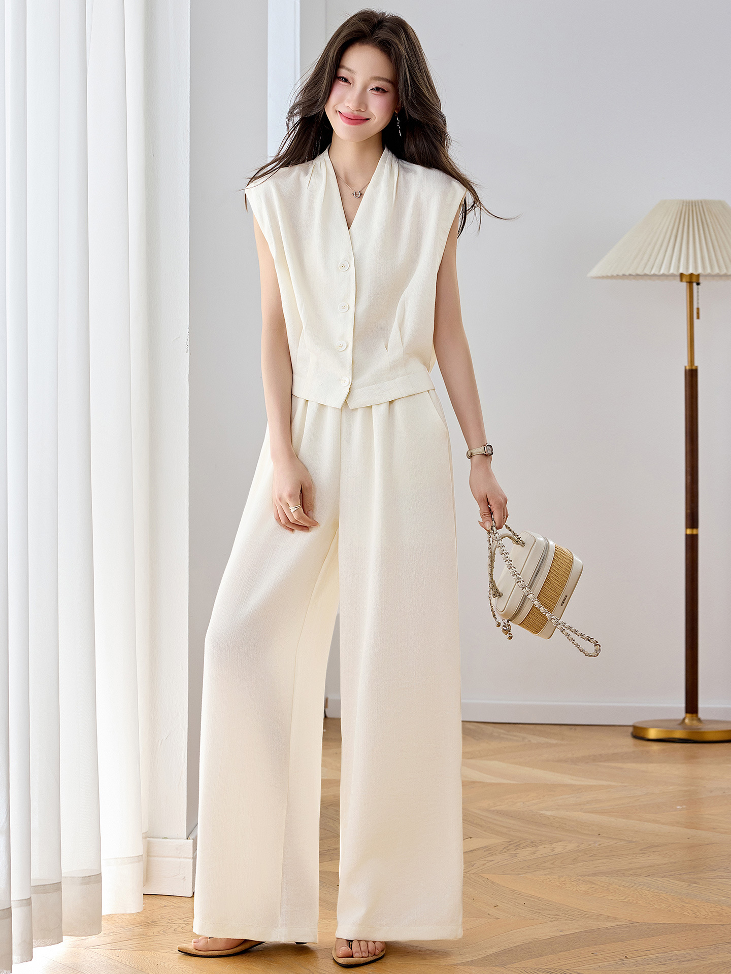 Bộ vest nữ hai dây phối quần ống rộng — màu kaki, màu trắng ngà, màu cà phê