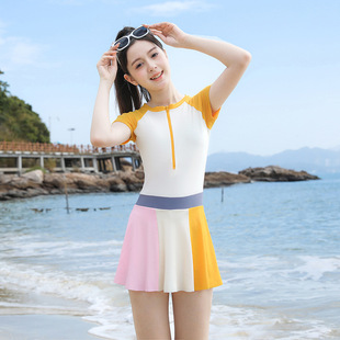 Children's Swimwear Hot Spring Beach Girls' Swimwear Big Kids 2024 New Teenage Student One-Piece Girls' Swimwear