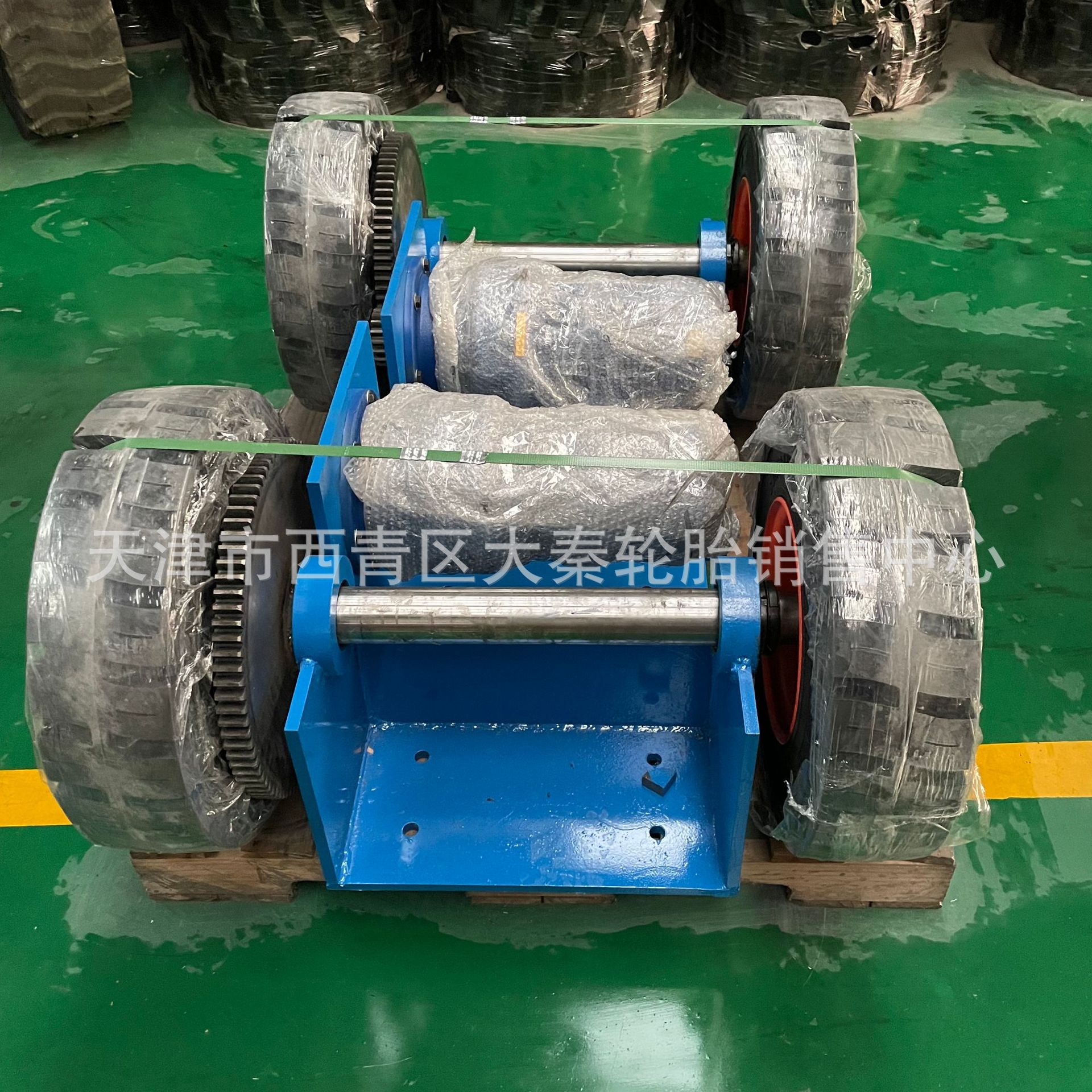 电机驱动实心轮齿轮传动行走轮胎隧道台车专用轮组10吨载重