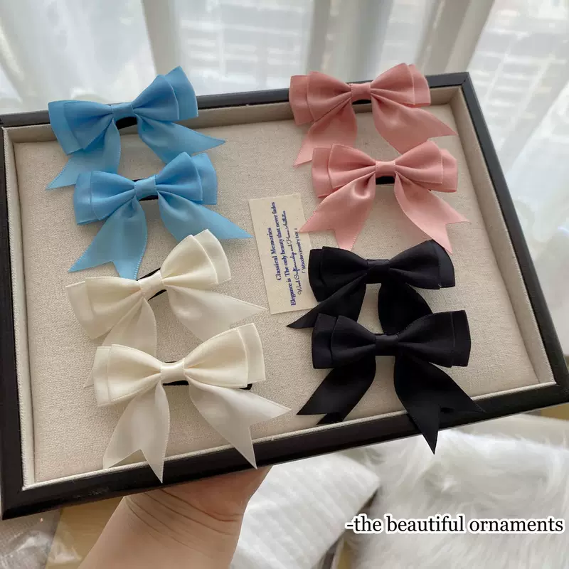Children's hairgrip with bow, bangs