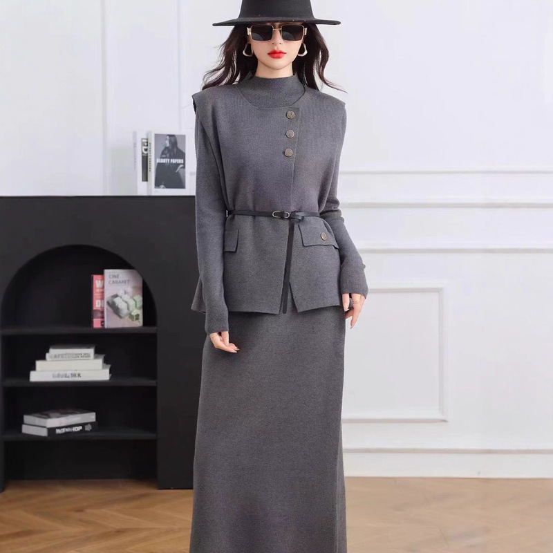 Autumn and Winter New High-End Small Fragrance Style Suit Women's Half Turtleneck Bottoming Shirt Vest Skirt Three-Piece Set